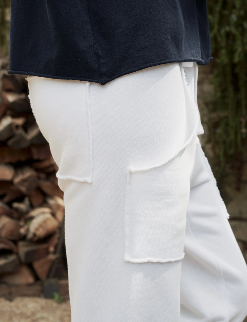 The Eamon Jogger in Triple Fleece | White