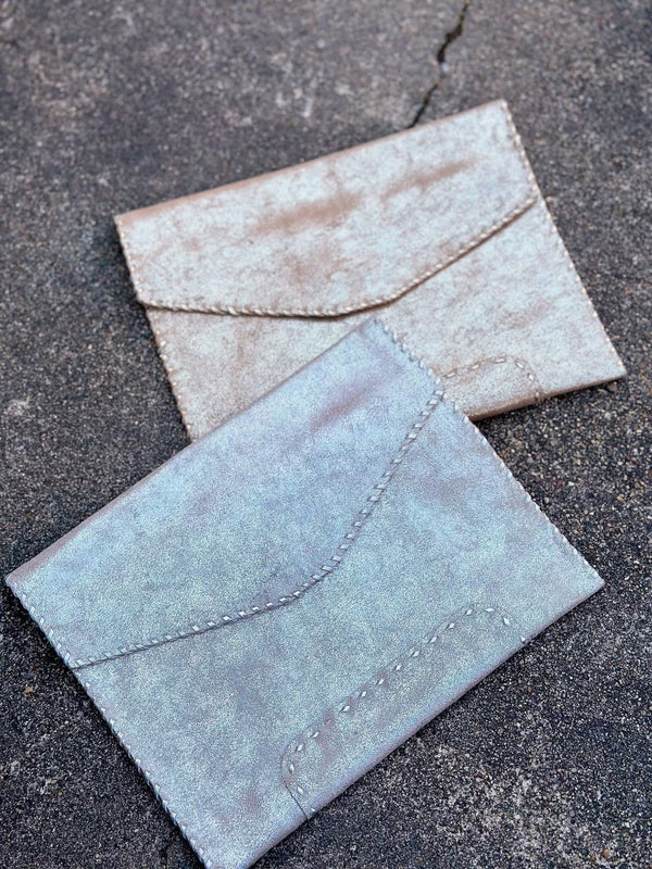 Studio Caleidoscope Diana Clutch in Silver and gold