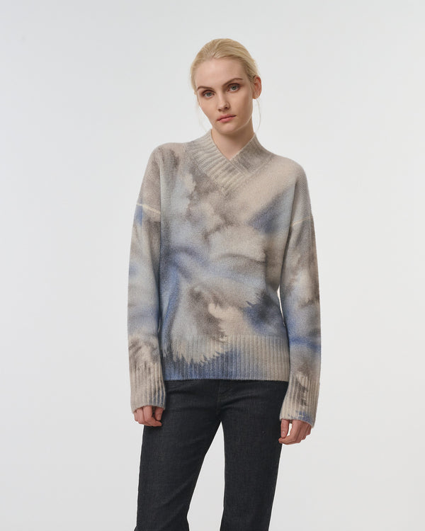 V Neck Pullover I Tie Dye Blue