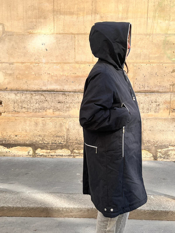 Barbara M Cor - Blue Black