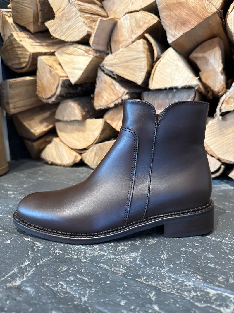 Sloane Bootie | Brown