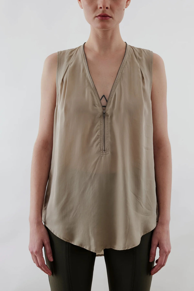 Umberta Silk Shell With Zip Trim in Desert