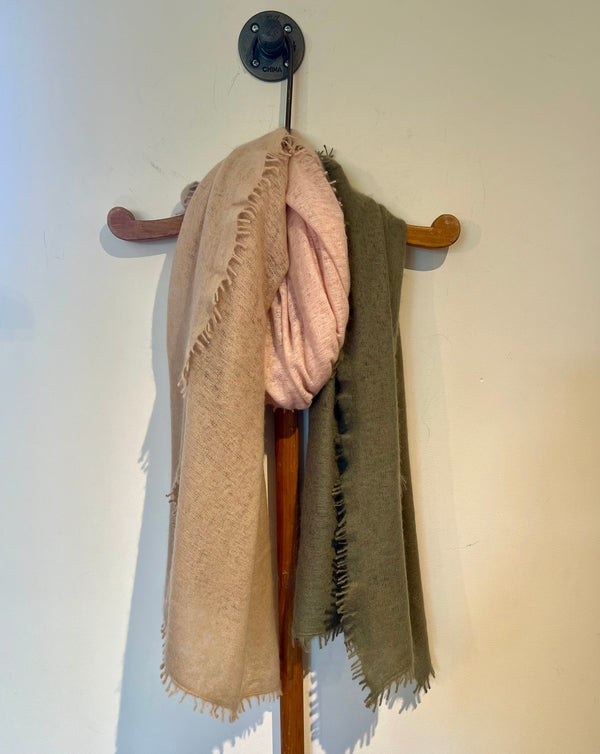 Cashmere Vertical Shading Scarf | Pink Green