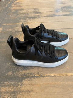 Debbie Leather Tracker | Baron Nero