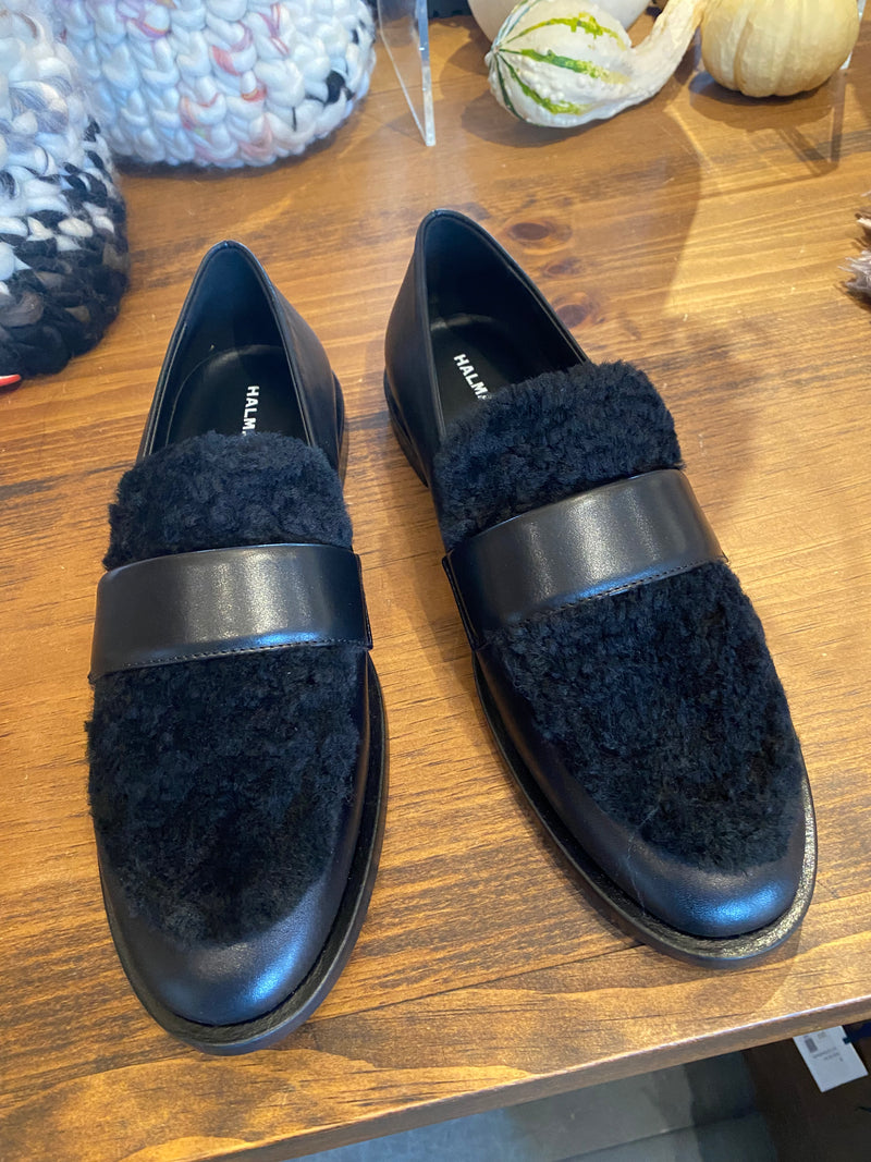 Mok Shearling Loafer | Old Nero