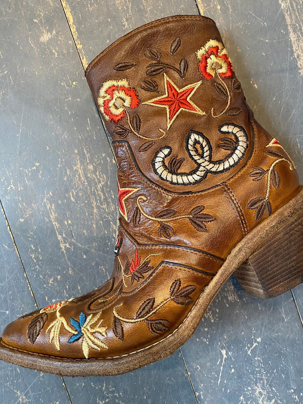 Johnetta Embroidered Boot | Sughero