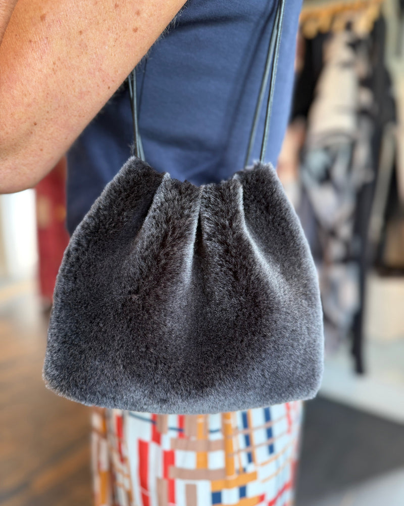 Mini Drawstring Shearling | Black Snowtop Shearling