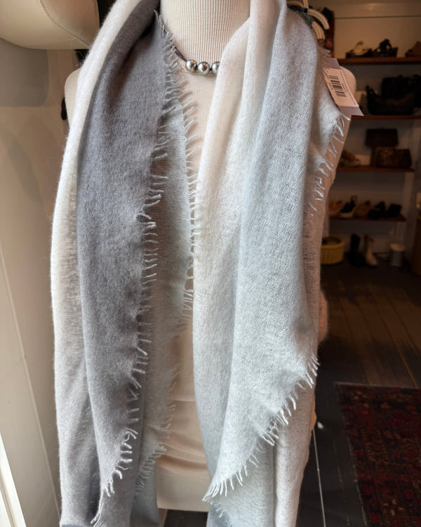 Cashmere Horizontal Shading Scarf | Daisy White
