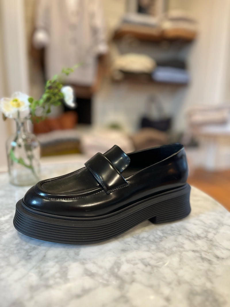 Neta Chunky Loafer | Nero