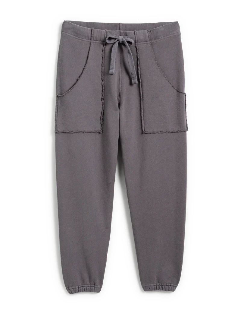 Frank & Eileen The Eamon Jogger in Triple Fleece Elephant grey well heeled vt