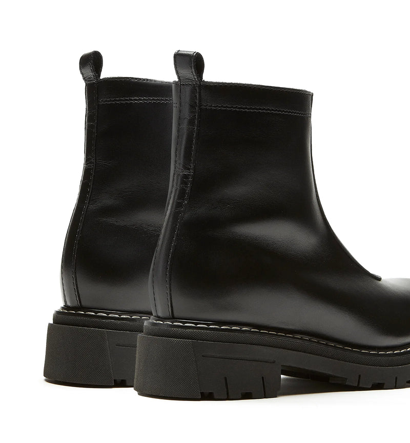 La Canadienne Delta Zip Bootie in Black Leather on white background well heeled vt