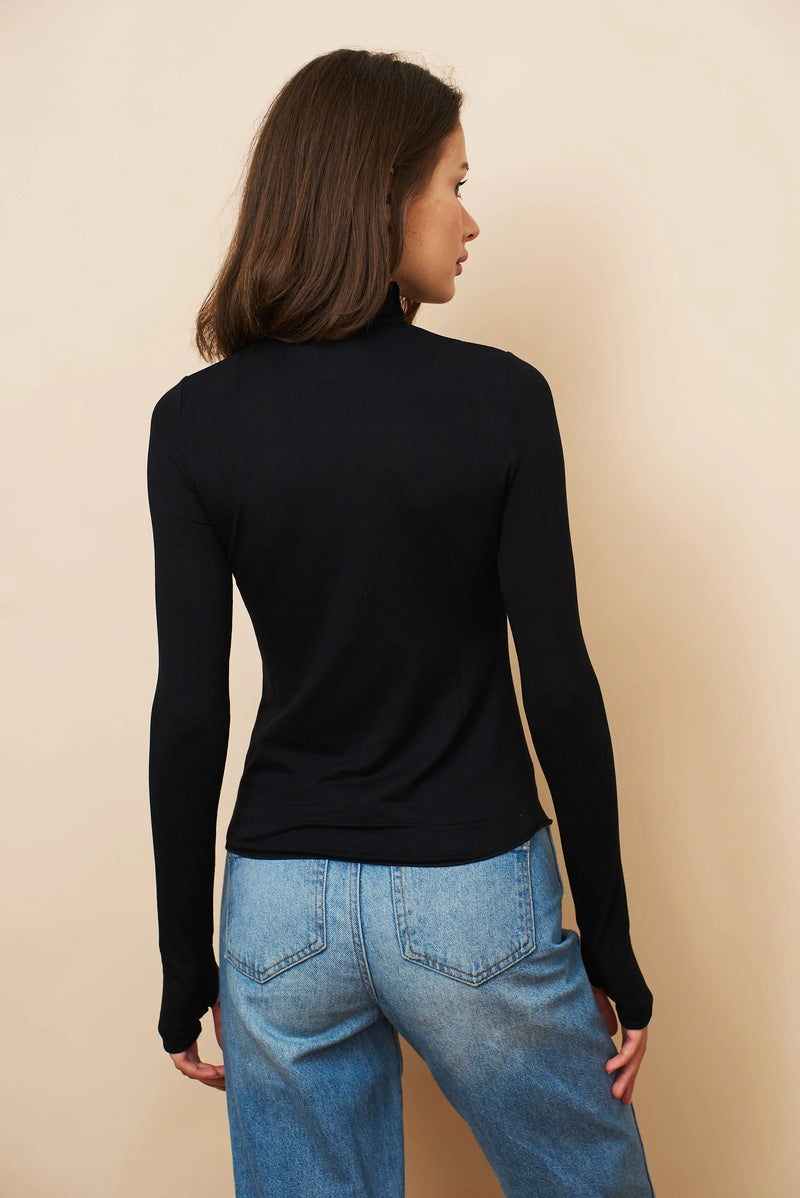 Soft Touch Long Sleeve Mock Neck | Noir