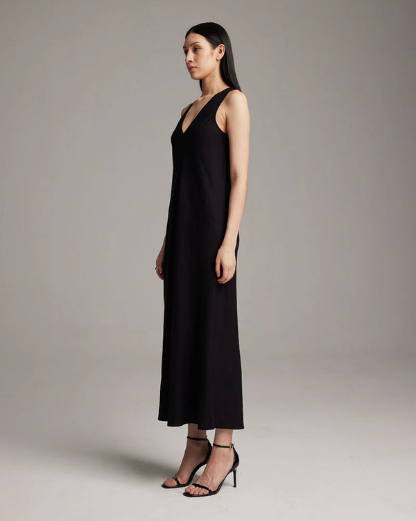 Deep V Dress | Black