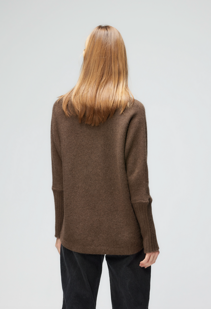 Wool Chunky Turtleneck | Bison