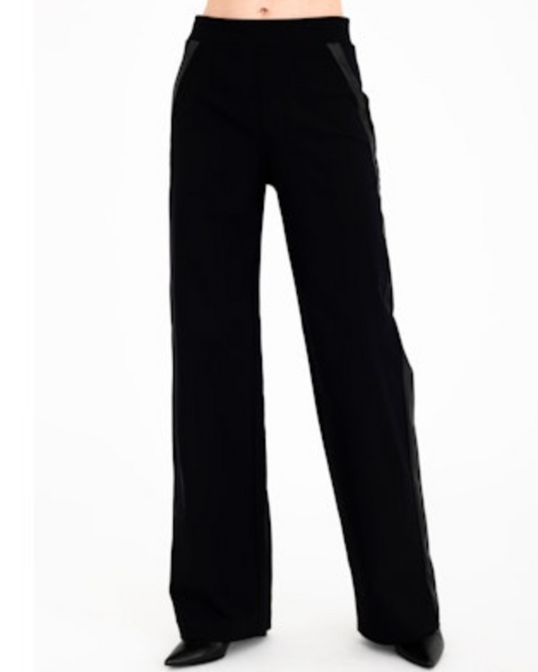 Clovis Tech Stretch Slouchy Pants | Black