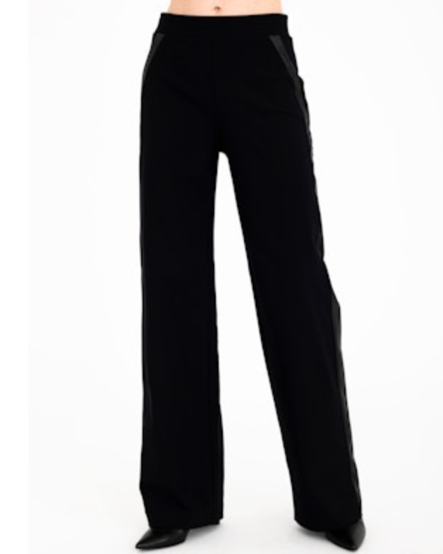 Clovis Tech Stretch Slouchy Pants | Black