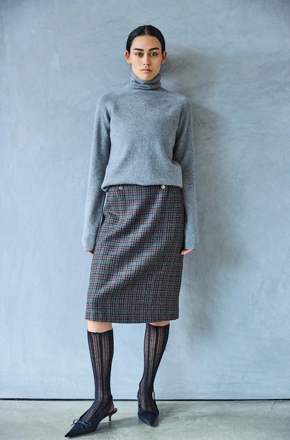 Reg Royal Turtle Sweater| Feather