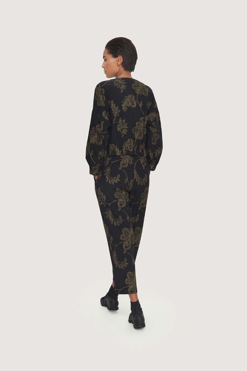 Embroidered Pants | Black Leaf Well Heeled Embroidered Pants | Black Leaf Well Heeled