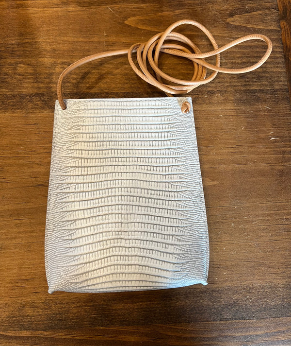 Cell Pouch | Antique White Lizard