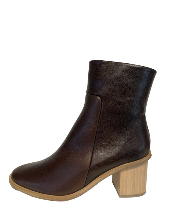 Babe Leather Bootie | Castagno