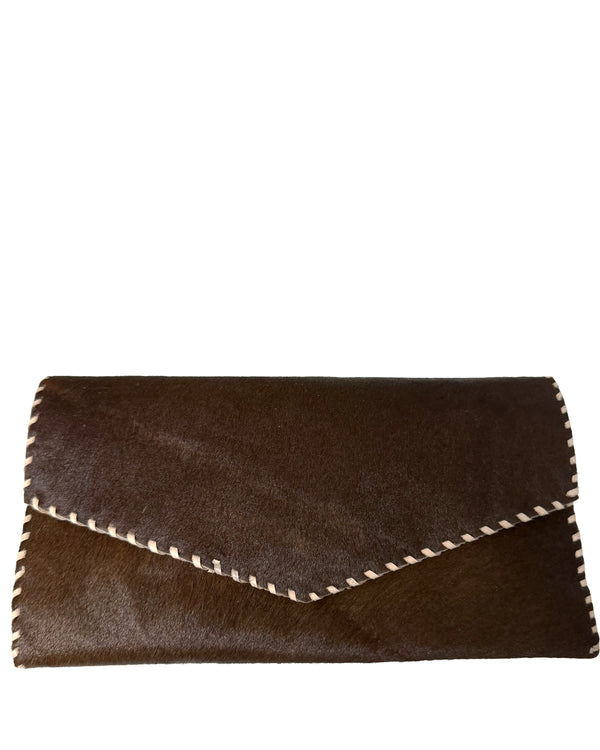 Studio Caleidoscope Laura Wallet in Full Brown well heeled stowe vt