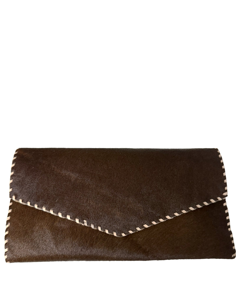 Studio Caleidoscope Laura Wallet in Full Brown well heeled stowe vt