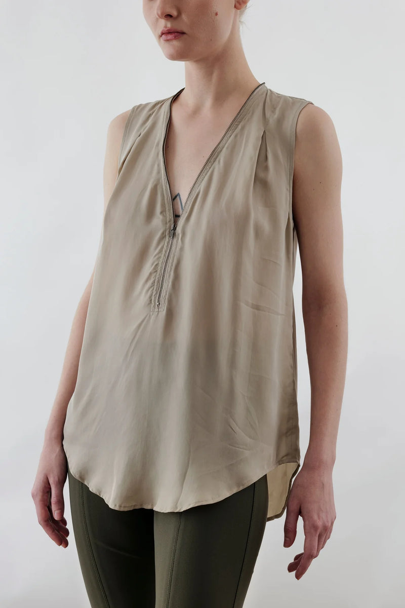 Umberta Silk Shell With Zip Trim in Desert