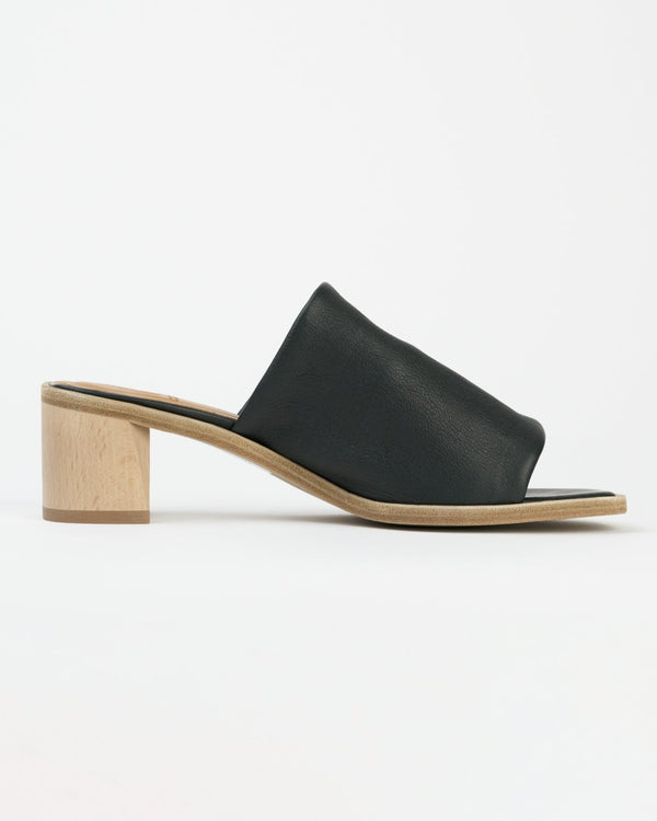 Jacque Heeled Slide | Deep Sea (Black)
