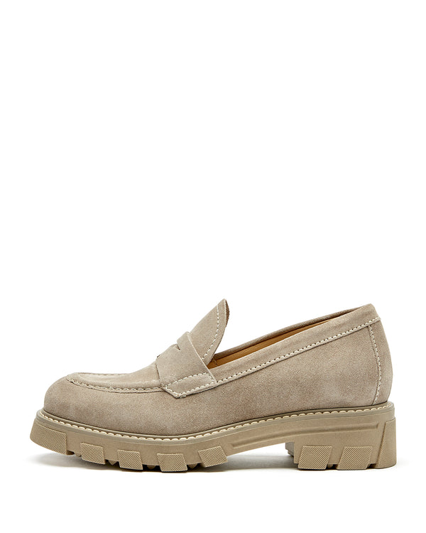 Daniel Suede Loafer | Pebble