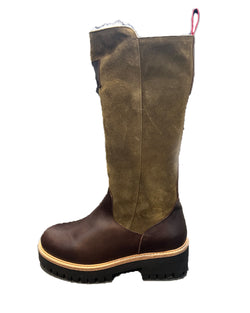 Erstfeld Tall Lug Boot | Truffle