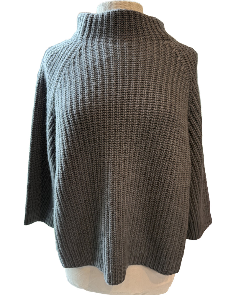 Fallou | Flannel