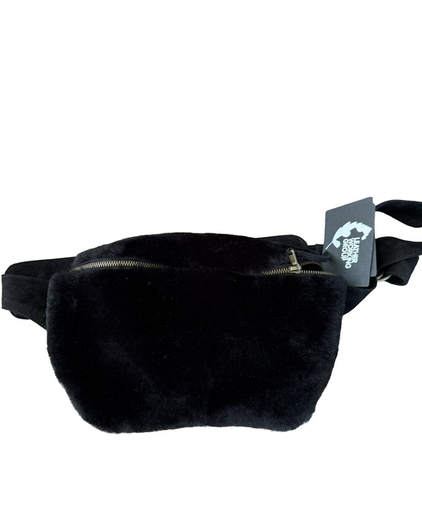 Jade Belt Bag | Black Merino
