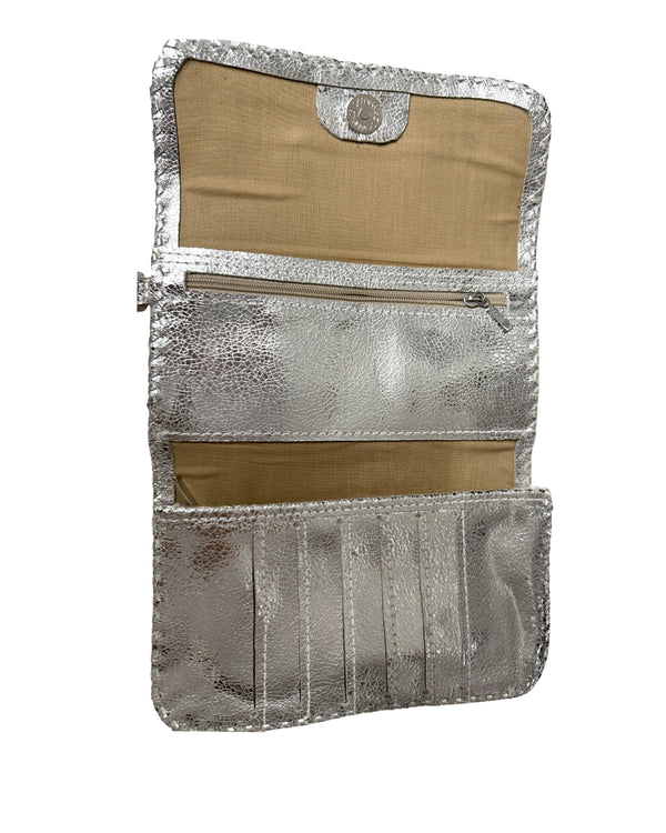 inside of Studio Caleidoscope Nancy Wallet in Silver stowe vt