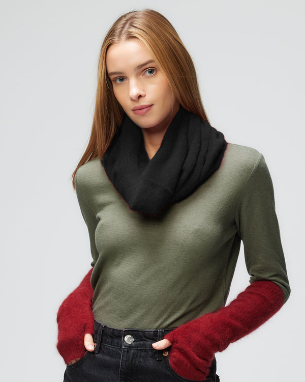 Ultra Soft Infinity Scarf Noir