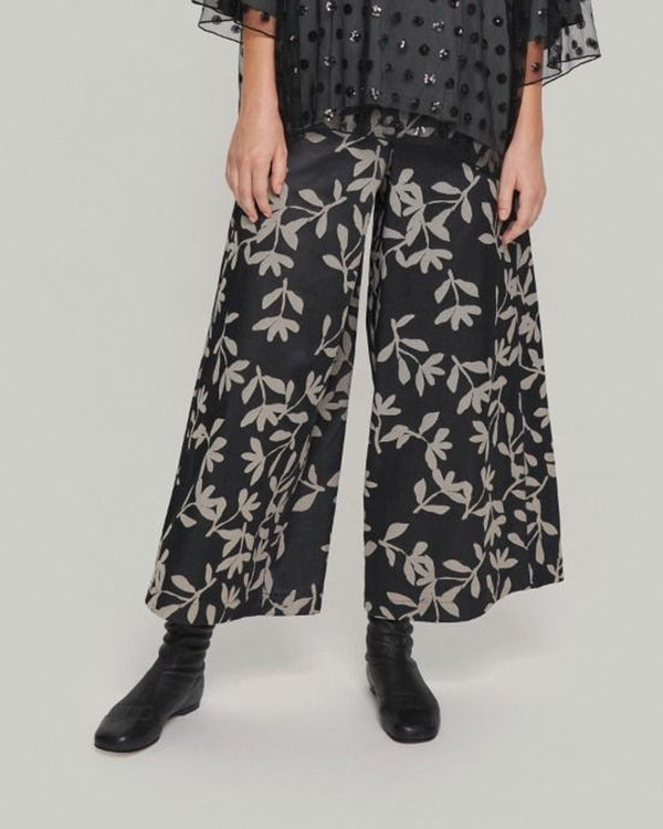 Jacquard Pant Print | Black Leaf