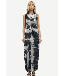 Saandreas Dress | Windows Black