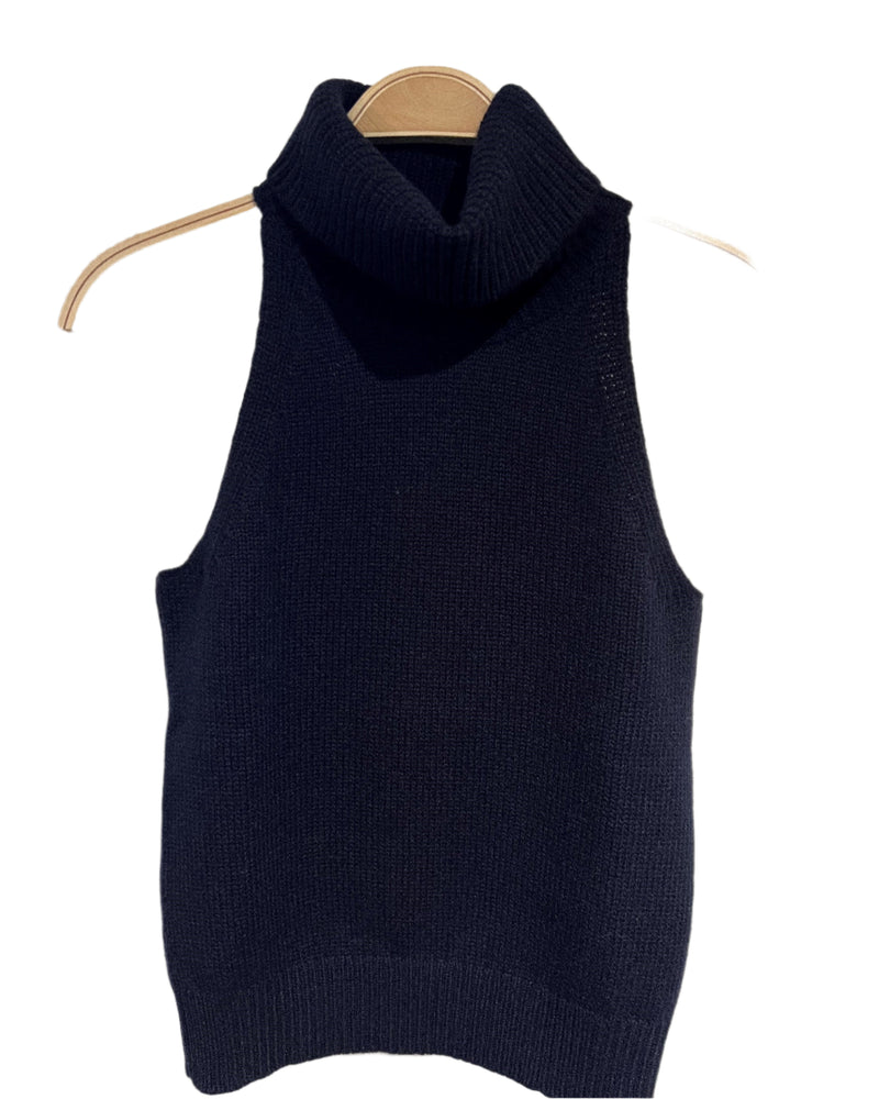 Turtleneck Cutaway Top | Black Blue