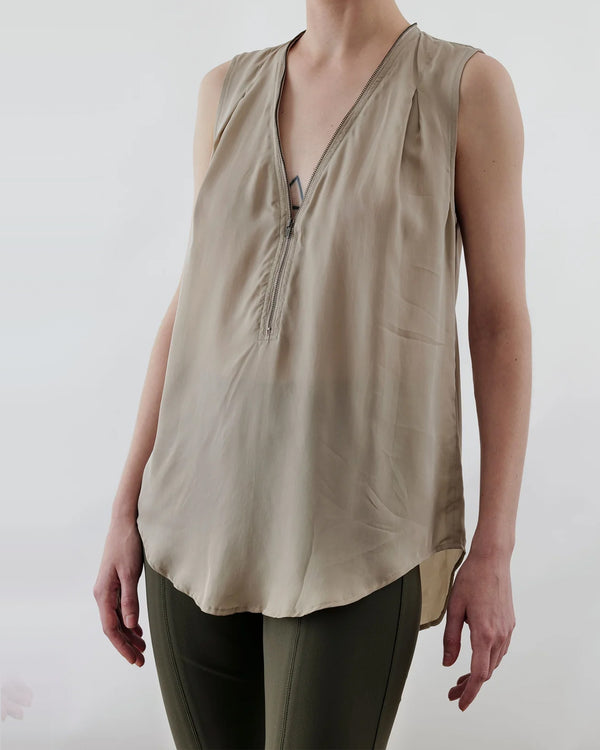 Umberta Silk Shell With Zip Trim in Desert