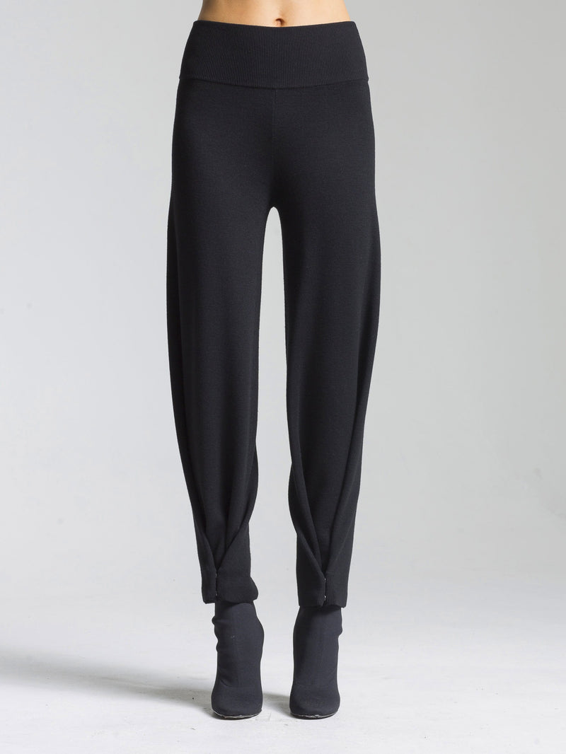 Full Needle Snap Hem Convertible Pant | Black