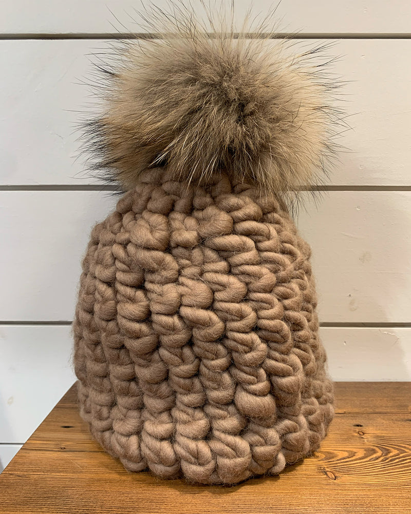 Solid Deep Beanie Pomster | Mocha & Raccoon