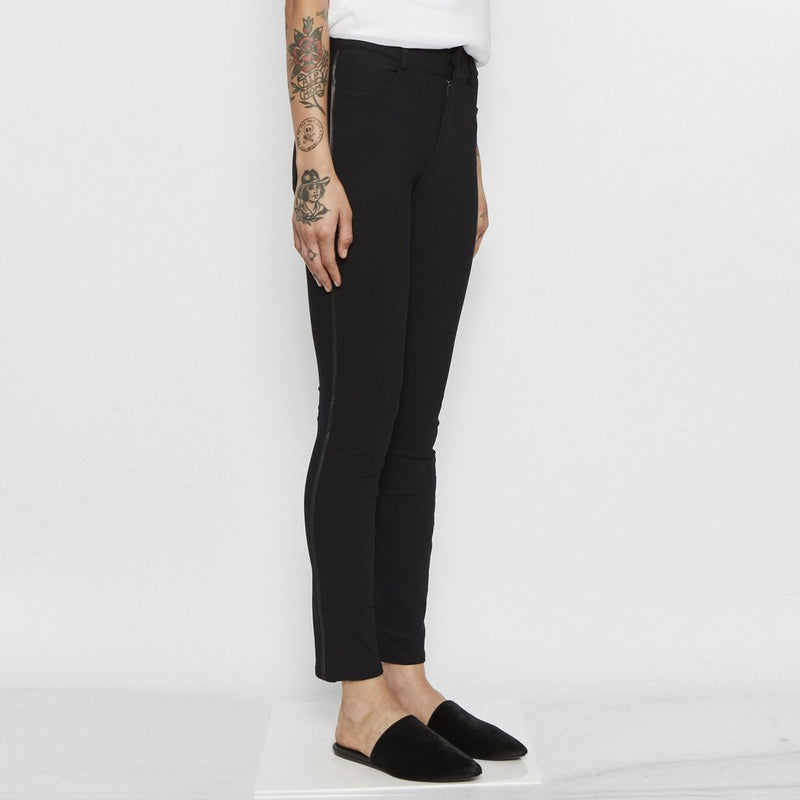 Quinley Tech Stretch Jeans | Black