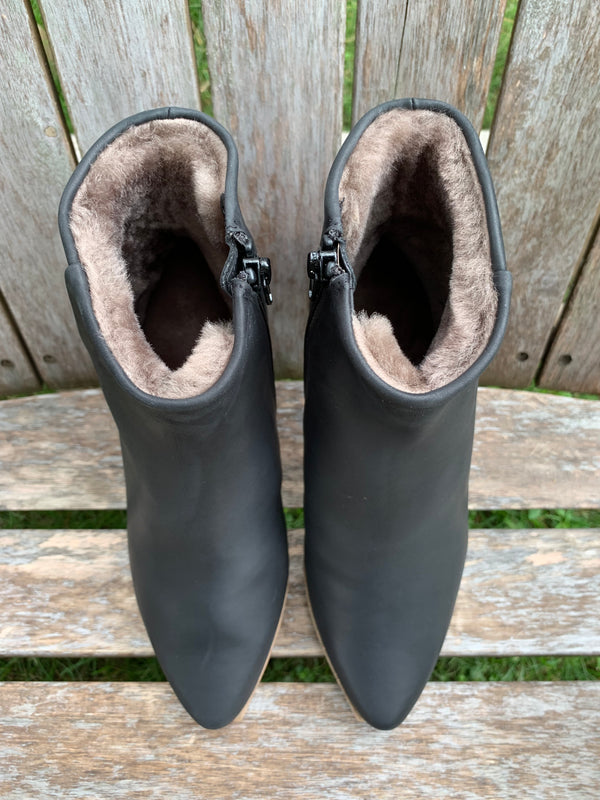 Keep Shearling Lined Bootie | Ringo Black