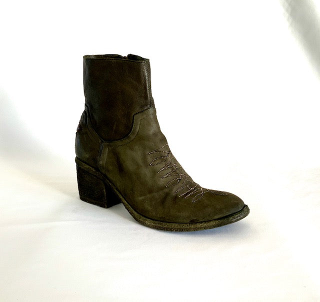 Dale Stitched Western Boot | Sage Suede