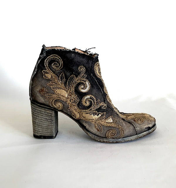 Jean Embroidered Bootie | Black & Gold