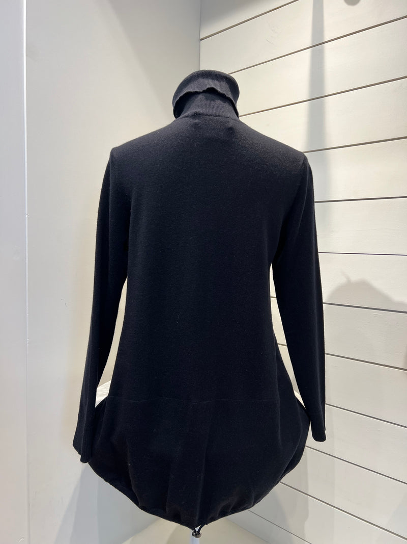 Turtle Neck Pocket Sweater Night Blue