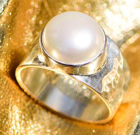 Pearl Ring Set in Sterling Silver | White