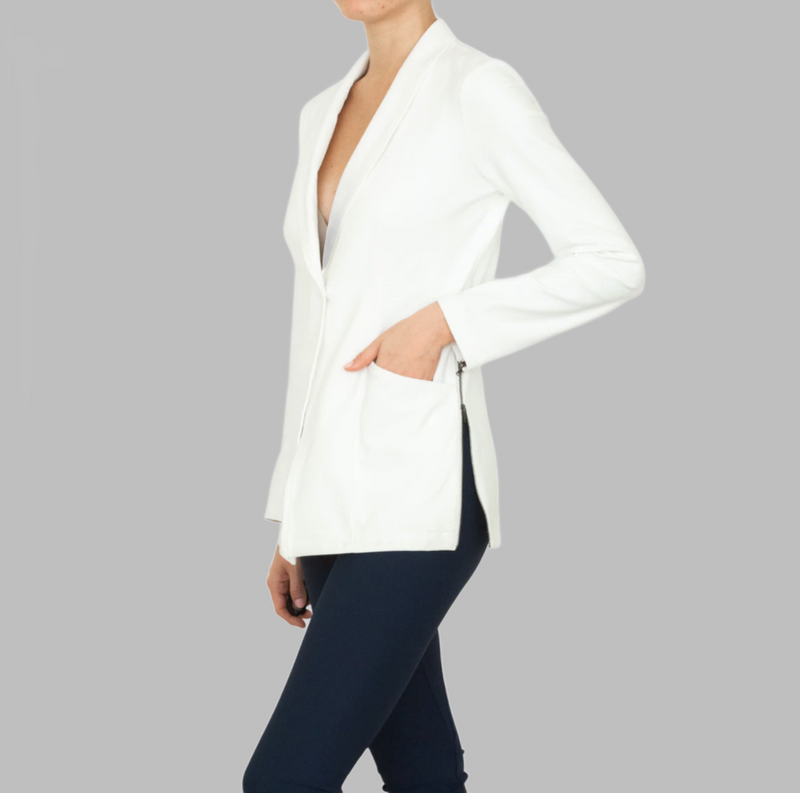 Tamara Blazer | White