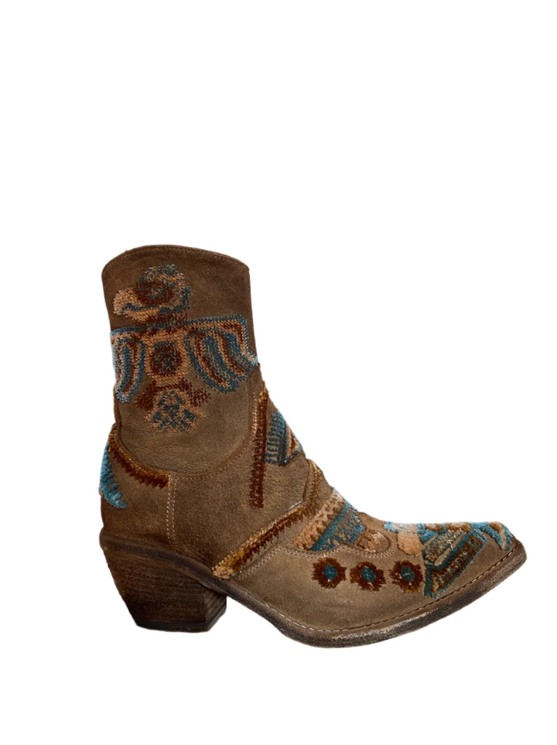 Totem Embroidered Boot | Sughero