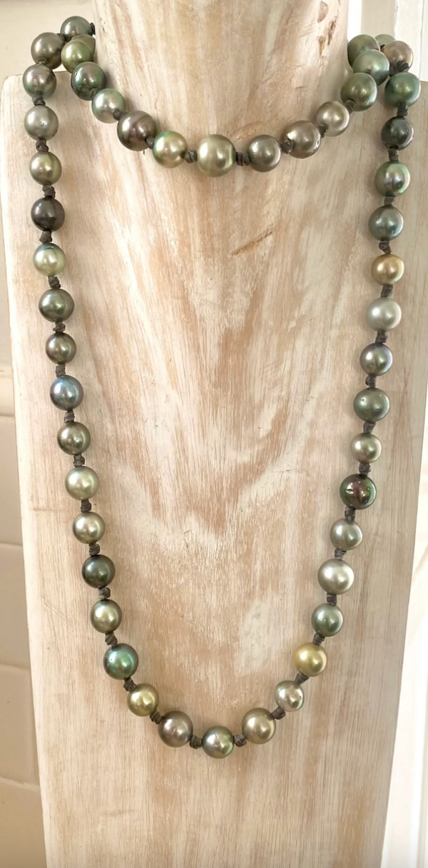 La Reine Pearl Strand
