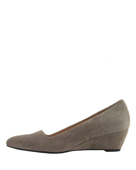 Clap Pointed Toe Wedge | Ash Grey Suede
